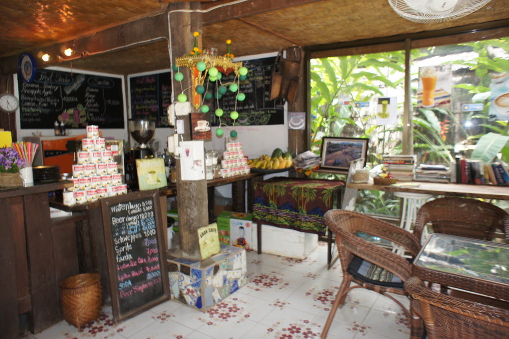 ホテルChampa Lao Bungalows ヴァンヴィエン エクステリア 写真